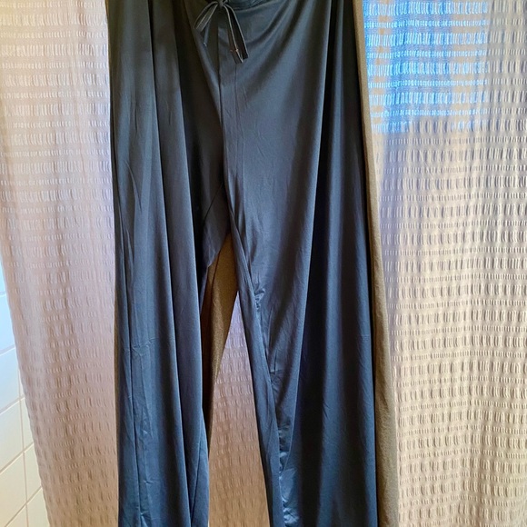 32 Degrees Cool- Sleep Pants - NWT - Picture 3 of 4